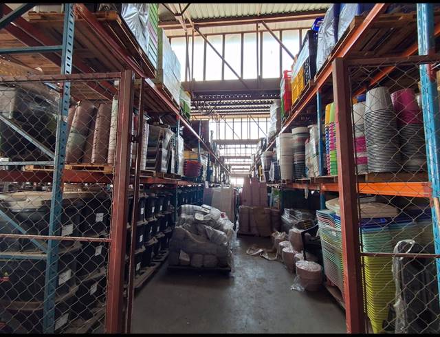 2,882M² WAREHOUSE TO LET IN HERIOTDALE